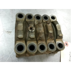 102k025 Engine Block Main Caps For 98-99 Kia Sephia  1.8